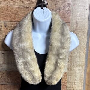 Vintage 60s Mink Elegant Fur Collar